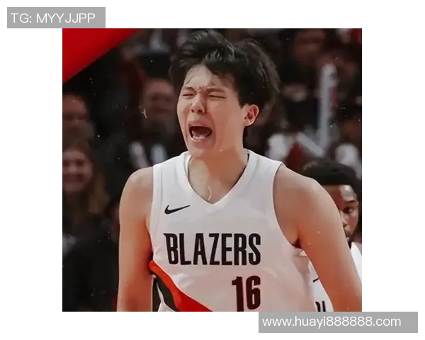 开拓者115-103雄鹿，杨瀚森进场2分半钟0出手1犯规，格兰特35分